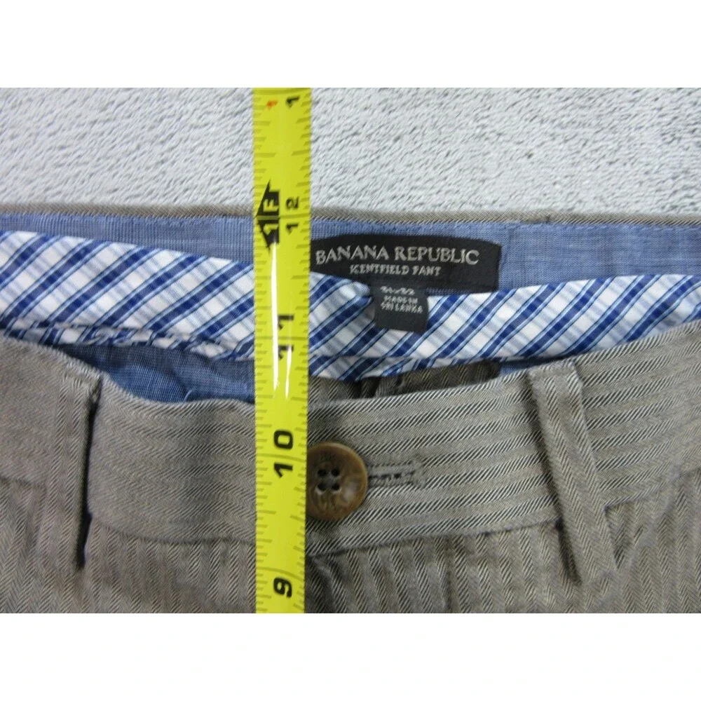 Banana Republic Kentfield Pants Men Size 31 x32 (Actual 29 x28) Beige Flat Front